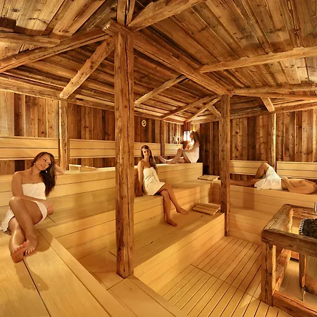 Отель Absolutum Wellness Прага